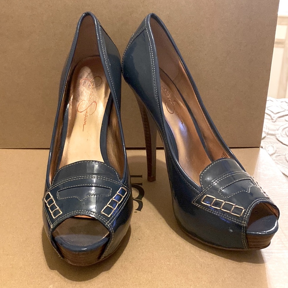 Jessica Simpson Navy Heel